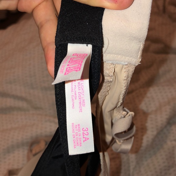 Bras - Picture 2 of 2